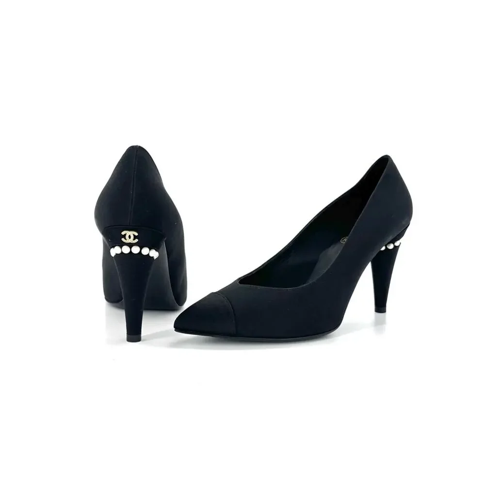 Chanel Interlocking CC Logo Pearl Satin Cap Toe Pointed Toe Pumps 38.5 Shoes